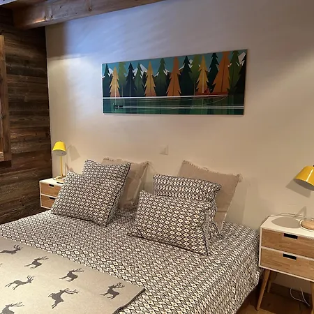 Grimpeur 9 In-out, Access Apartman