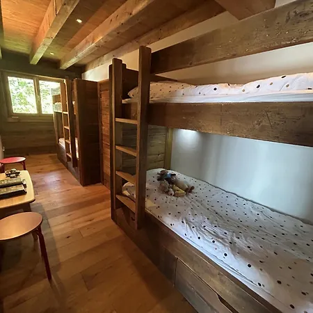 Grimpeur 9 In-out, Access ננדה