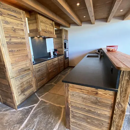 Grimpeur 9 In-out, Access * ננדה